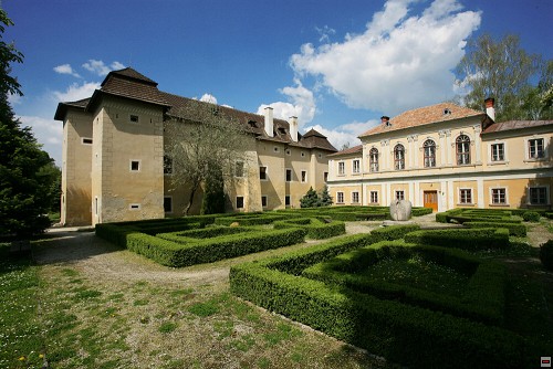 img00011.jpg