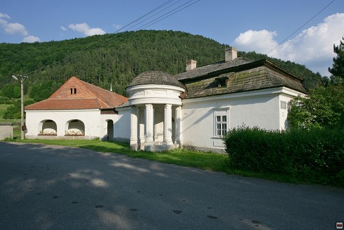 img00016.jpg