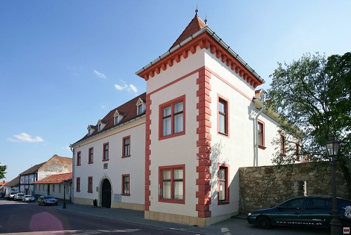 img00047.jpg