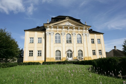 img00054.jpg