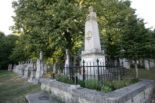 img00044.jpg