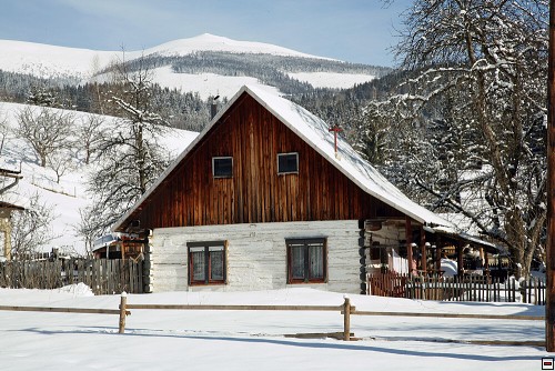 img00019.jpg