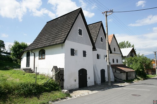 img00025.jpg