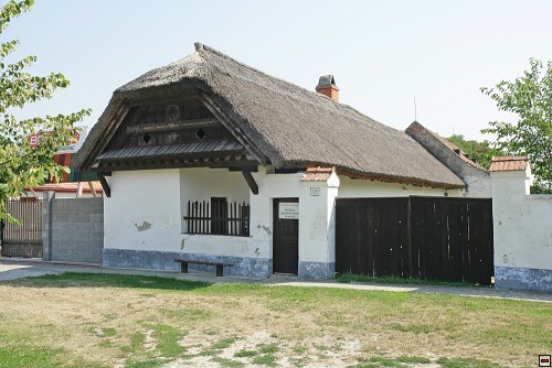 img00028.jpg