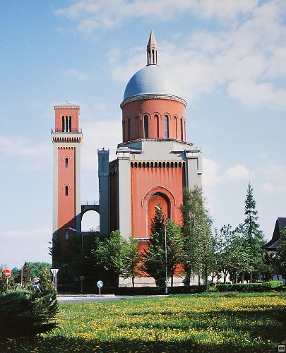 img00002.jpg
