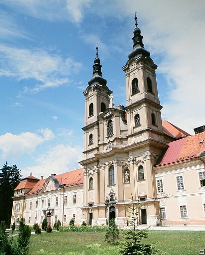 img00004.jpg