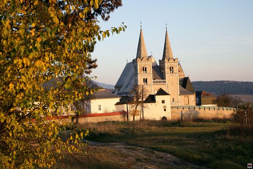 img00018.jpg