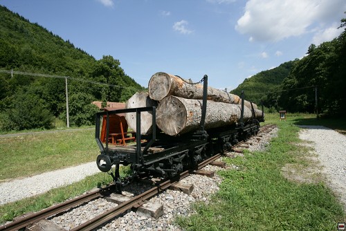 img00015.jpg