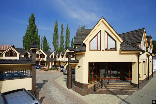 img00018.jpg