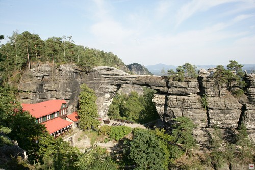 img00065.jpg