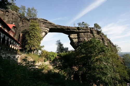 img00066.jpg