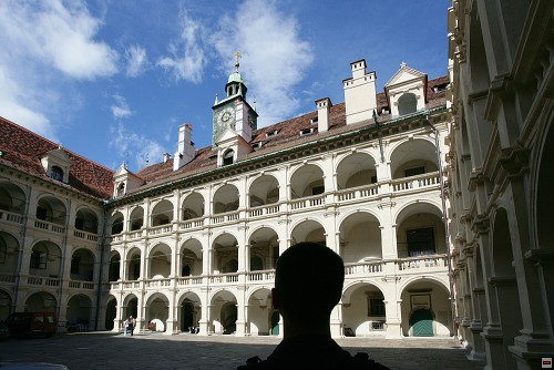 img00018.jpg